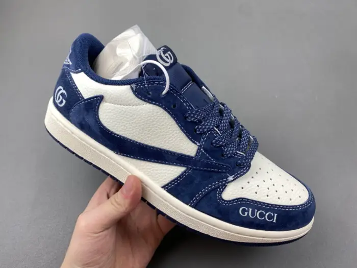 Travis Scott  Air Jordan 1 Low x GUCCI 