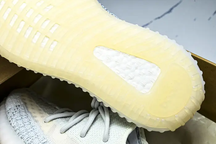 Yeezy Boost 350 V2 Cloud White (Reflective) 