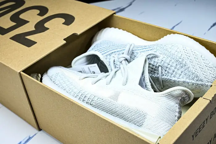 Yeezy Boost 350 V2 Cloud White (Reflective) 