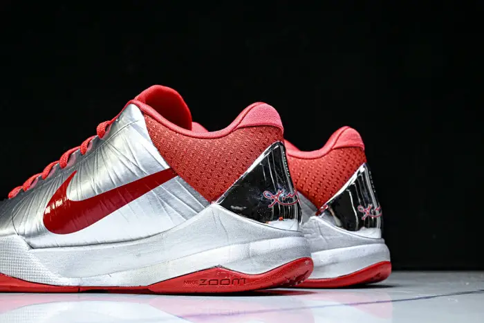 Caitlin Clark x Nike Zoom Kobe 5 Protro 'Rookie of the Year' 