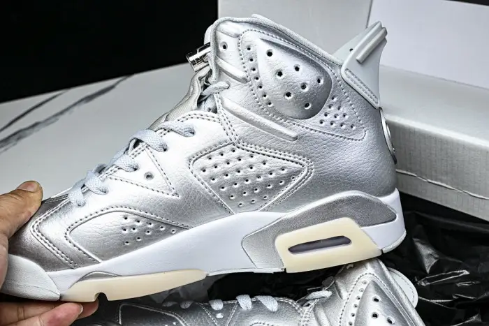 Air Jordan 6 “PSG” 