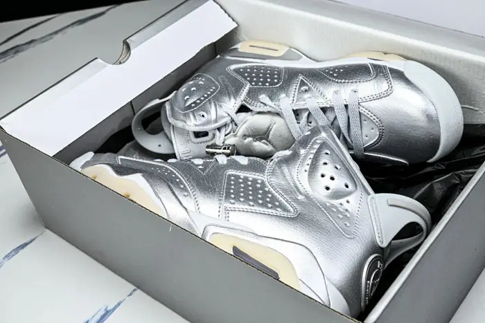 Air Jordan 6 “PSG” 