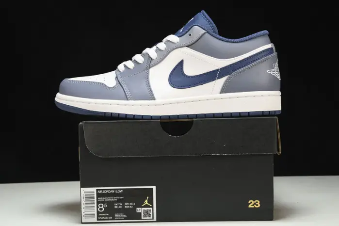 Air Jordan 1 Low 