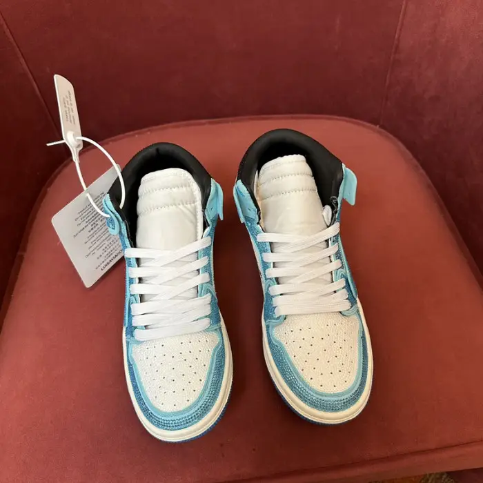 AIR JORDAN DRILL SNEAKERS 