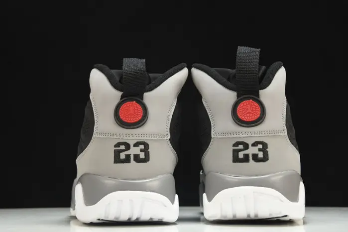 JORDAN 9 RETRO PARTICLE GREY 