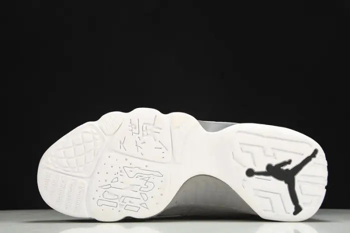 JORDAN 9 RETRO PARTICLE GREY 