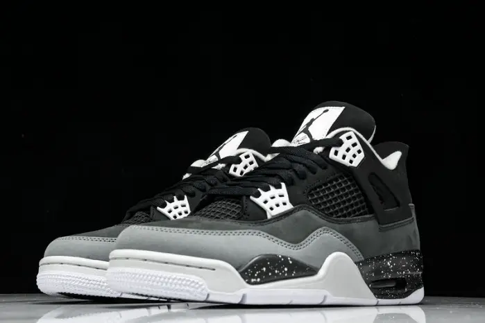 Air Jordan 4  ‘Fear’ 