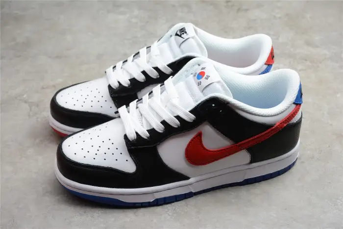 Nike Dunk Low Seoul 