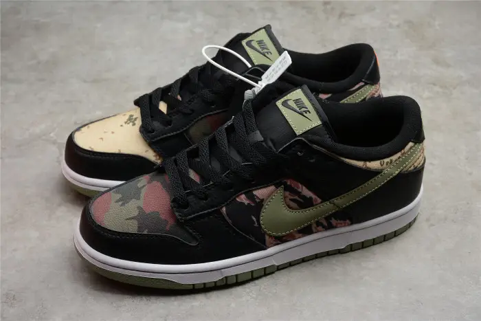 Nike Dunk Low Crazy Camo 