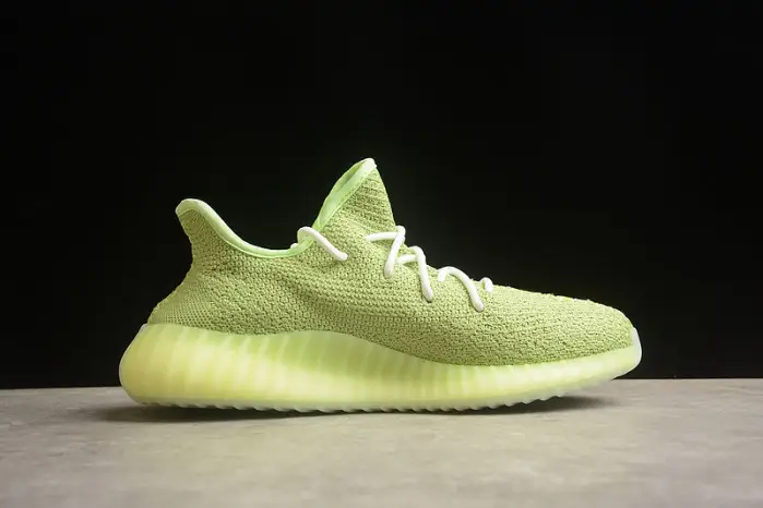 Yeezy Boost 350 V2 