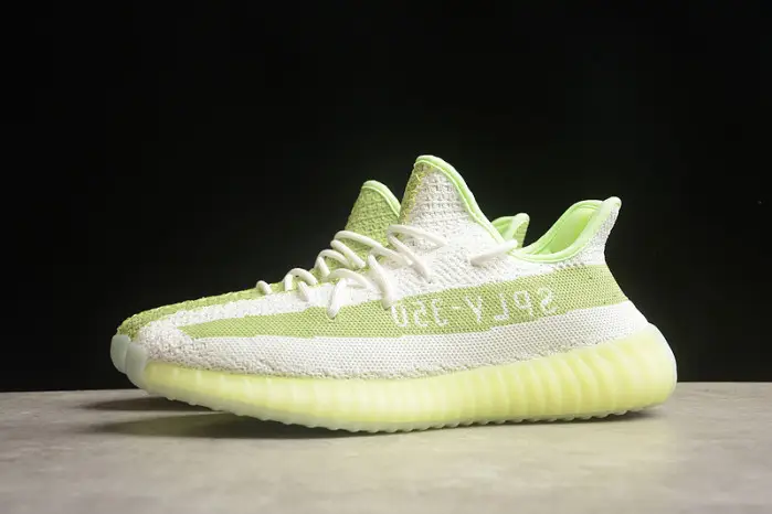 Yeezy Boost 350 V2 
