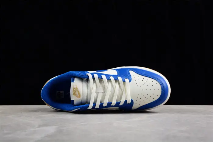 Nike SB Dunk Low 
