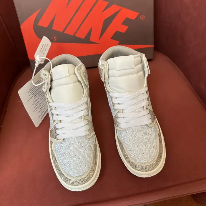 AIR JORDAN DRILL SNEAKERS 