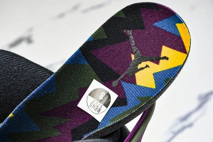 Jordan 6 Retro Bordeaux 