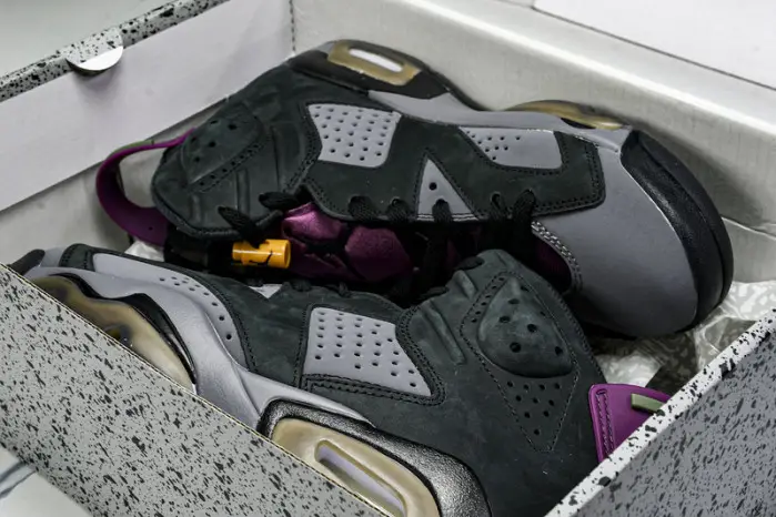 Jordan 6 Retro Bordeaux 
