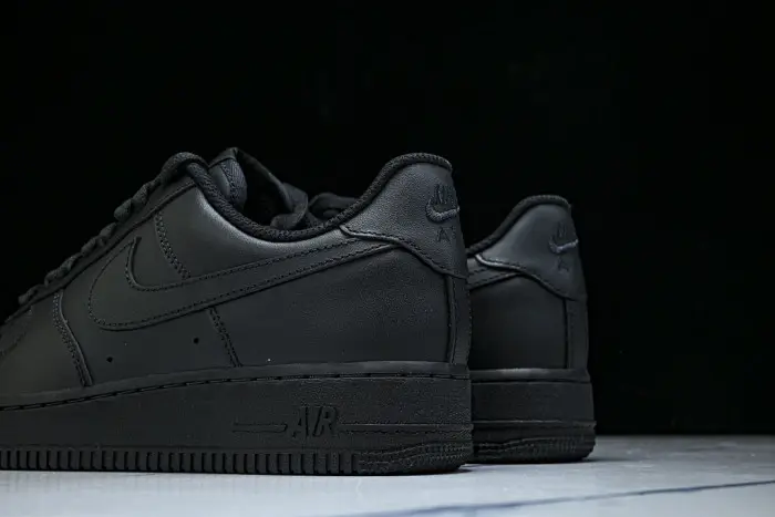 Nike Air Force 1'07 Low 