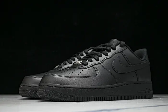 Nike Air Force 1'07 Low 