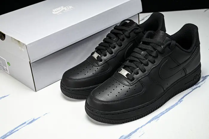 Nike Air Force 1'07 Low 