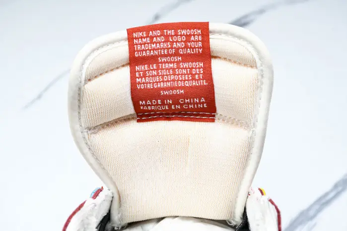 Trophy Room x Air Jordan 1 Low OG “Rookie Card: Home” 