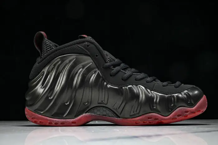 Nike Air Foamposite One  “Cough Drop” 