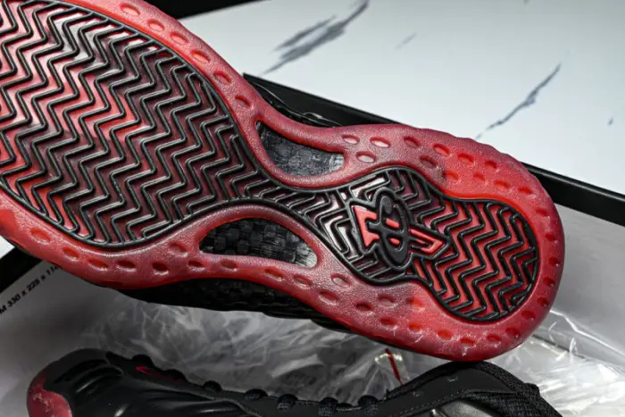 Nike Air Foamposite One  “Cough Drop” 