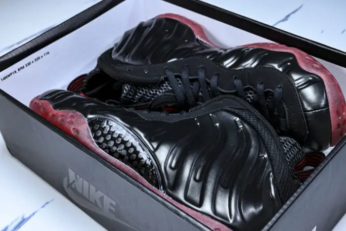 Nike Air Foamposite One  “Cough Drop” 