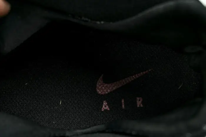 Nike Air Foamposite One  “Cough Drop” 
