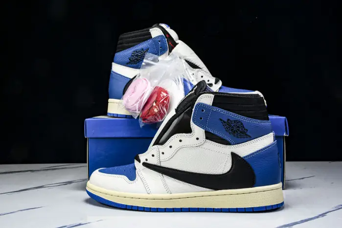 Air Jordan 1 Travis Scott Blank Black Barb  Cap Leather 