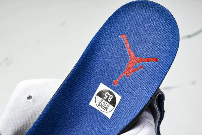 Air Jordan 12 Retro “French Blue” 