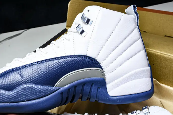 Air Jordan 12 Retro “French Blue” 