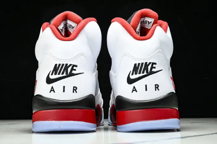 Air Jordan 5  “Fire Red Black Tongue” 