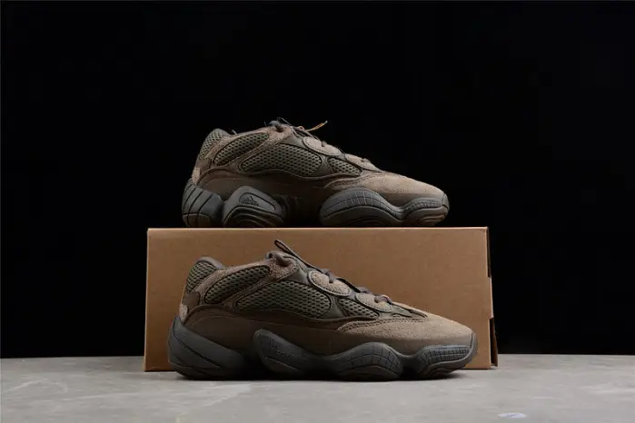Yeezy 500 Clay Brown 