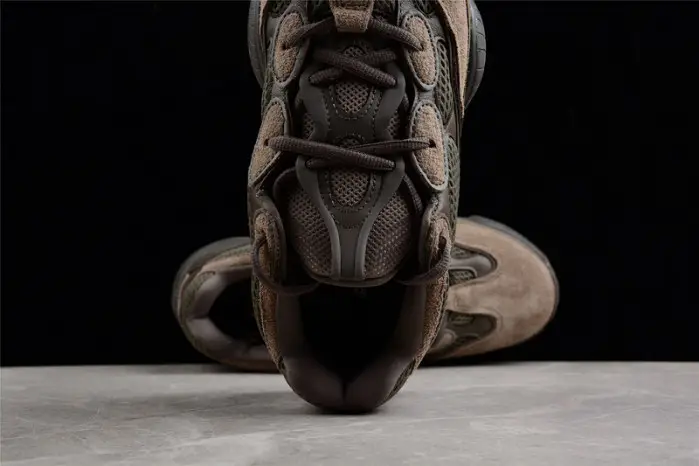 Yeezy 500 Clay Brown 
