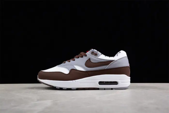 NIKE AIR MAX 1 