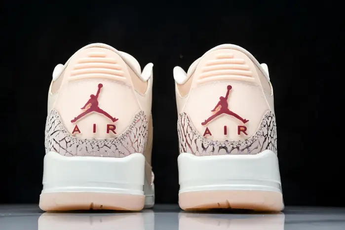 Air Jordan 3   WMNS 