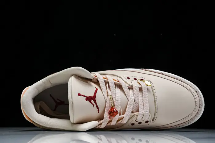Air Jordan 3   WMNS 
