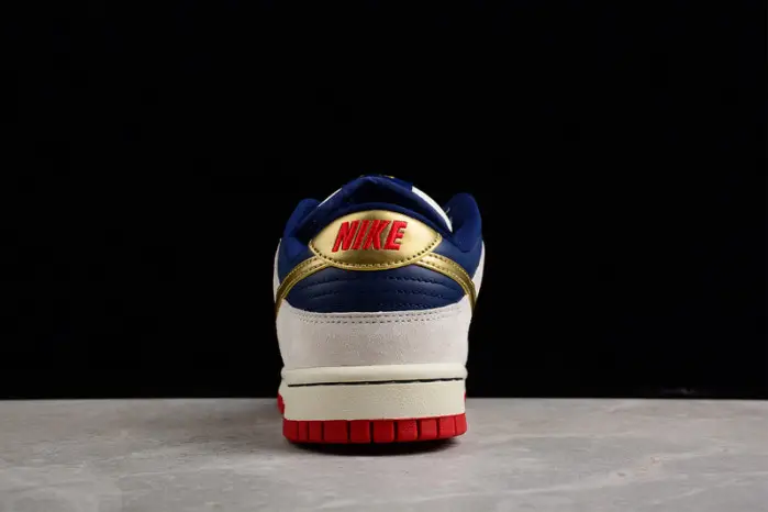 Nike SB Dunk Low Old Spice 