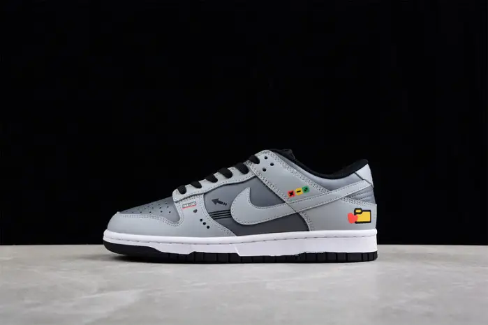 Nike SB Dunk Low 
