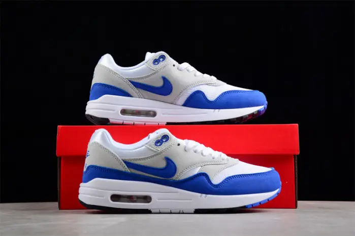 NIKE AIR MAX 1 