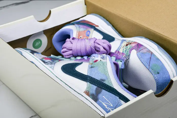Nike Dunk Low 