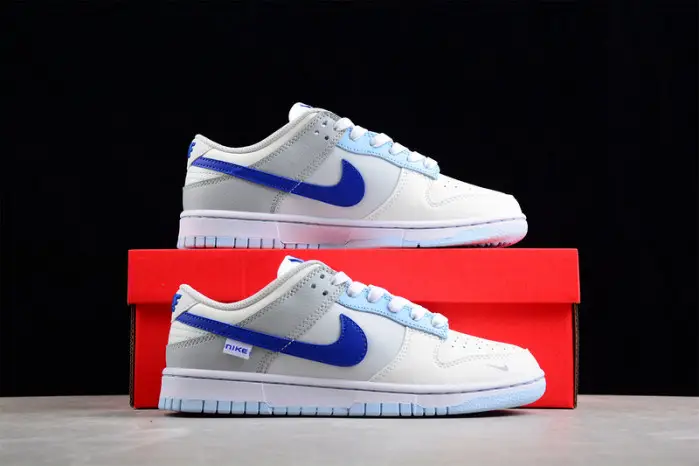 Nike SB Dunk Low 