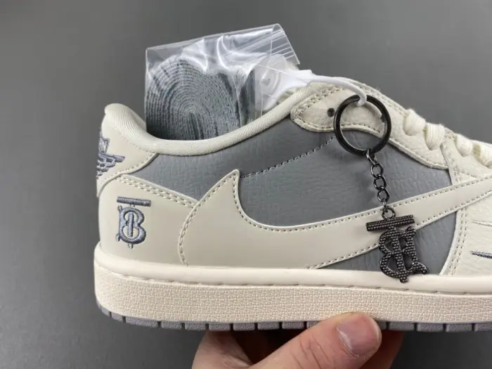 BURBRRY x Travis Scott x Nike Air Jordan 1 Low Nike 