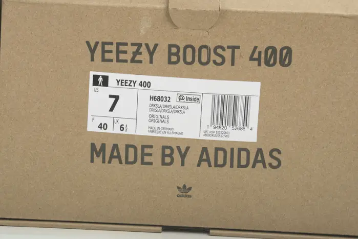Yeezy 400 