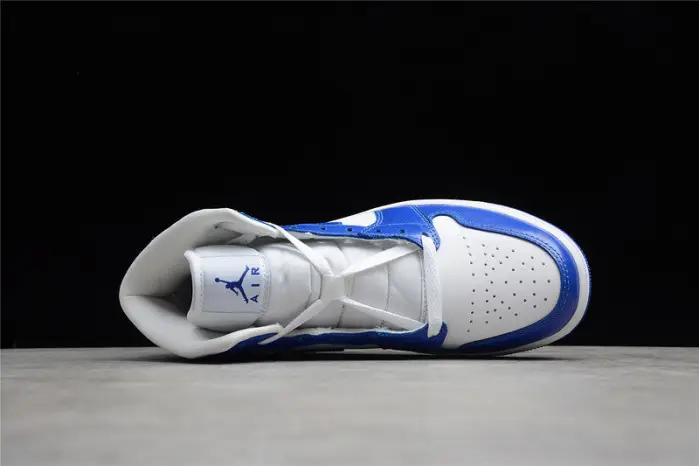 Jordan 1 Mid Kentucky Blue 