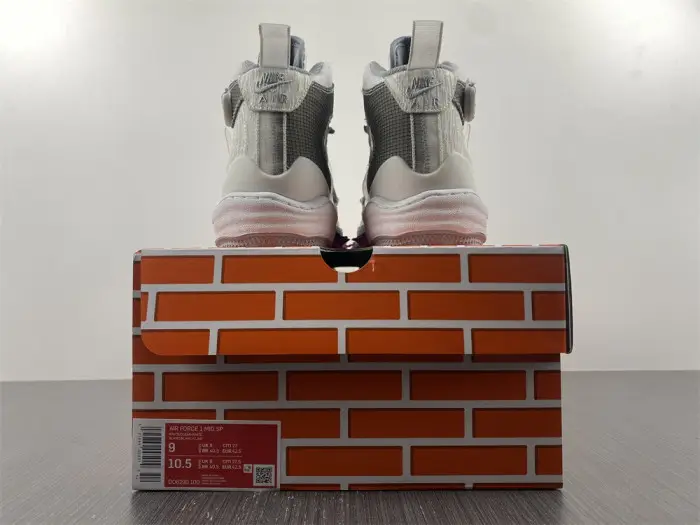 OW x Nike Air Force 1 Mid “white” 