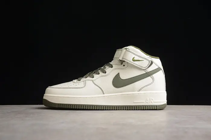 Nike Air Force 1 High 