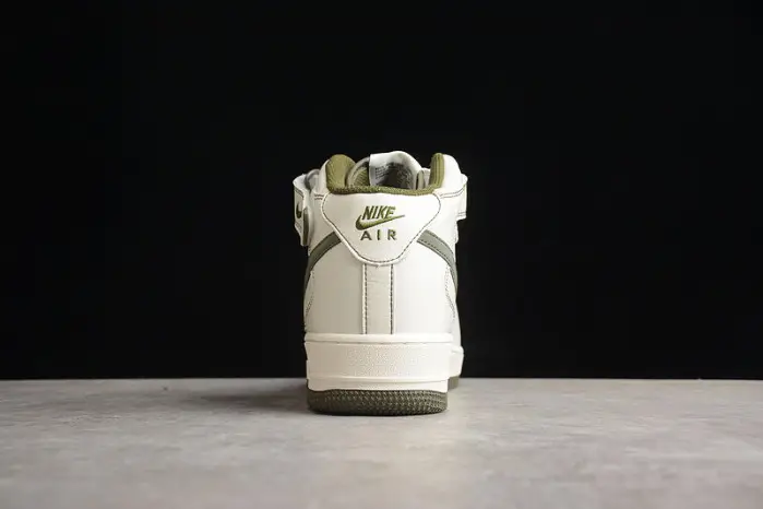 Nike Air Force 1 High 