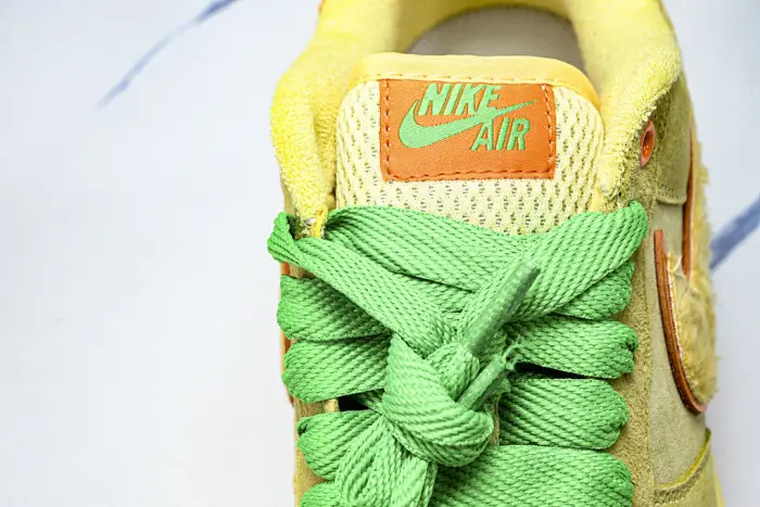 OAF x Nike Air Force 1'07 Low Egg 