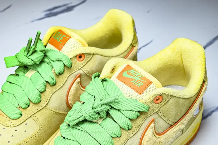 OAF x Nike Air Force 1'07 Low Egg 