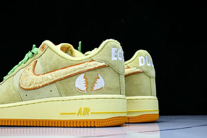 OAF x Nike Air Force 1'07 Low Egg 